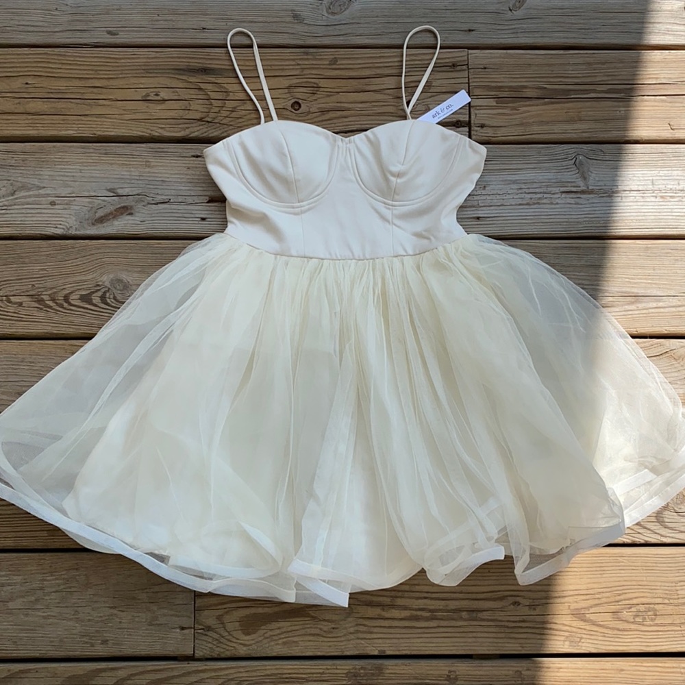 Ark & Co- Off White Party Dress (M)